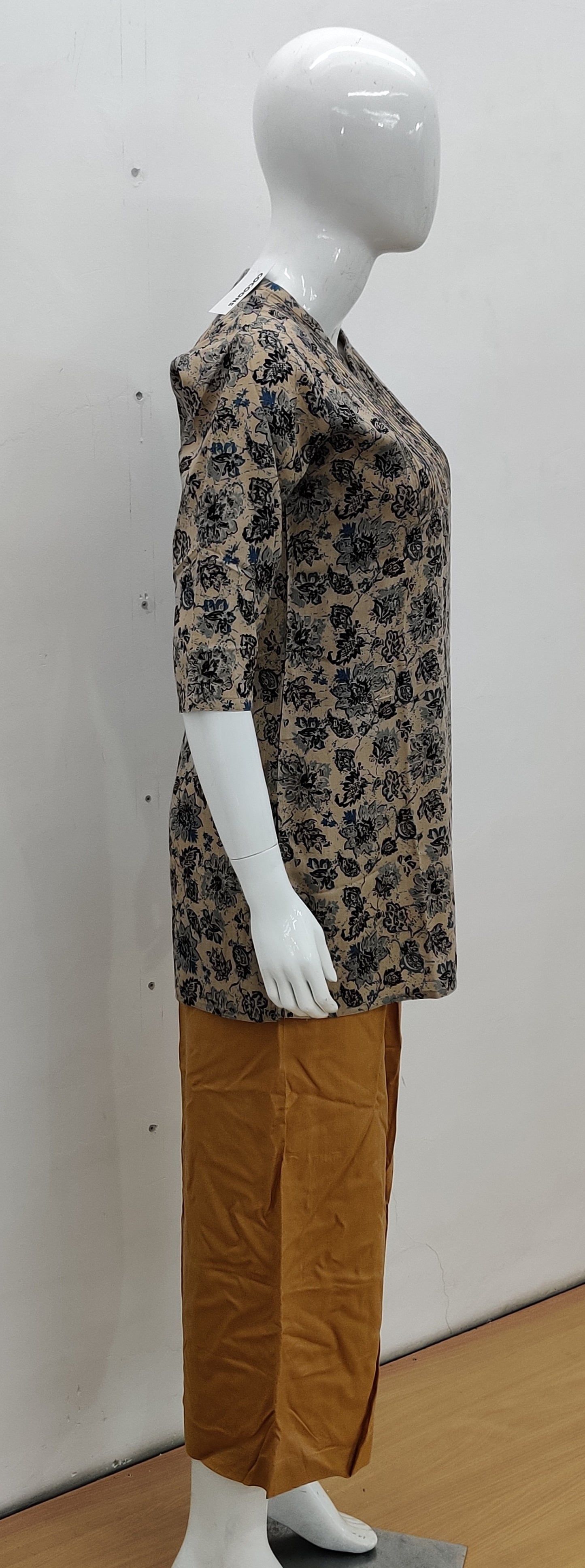 Graphic Black & Grey Floral Short Kurti Top
