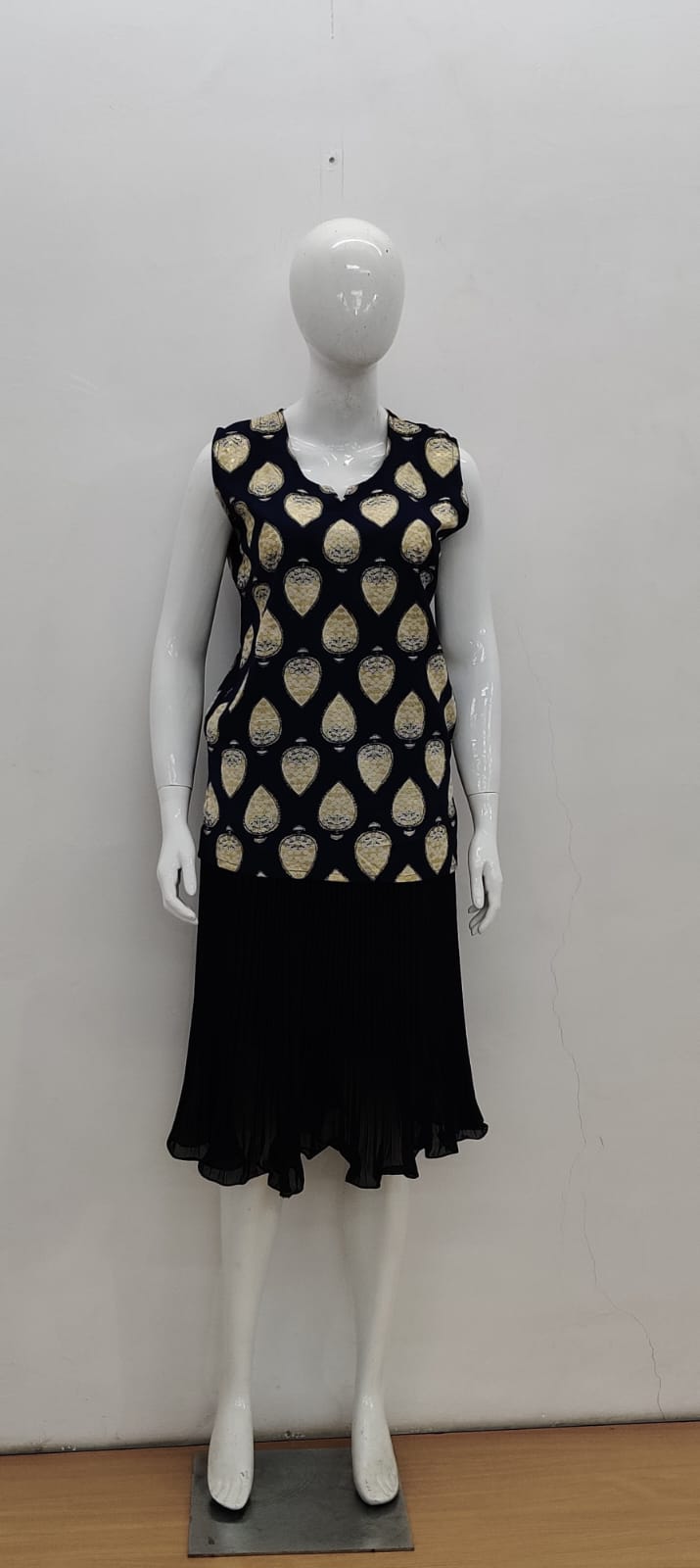 Sleeveless Short Summer Kurti Top