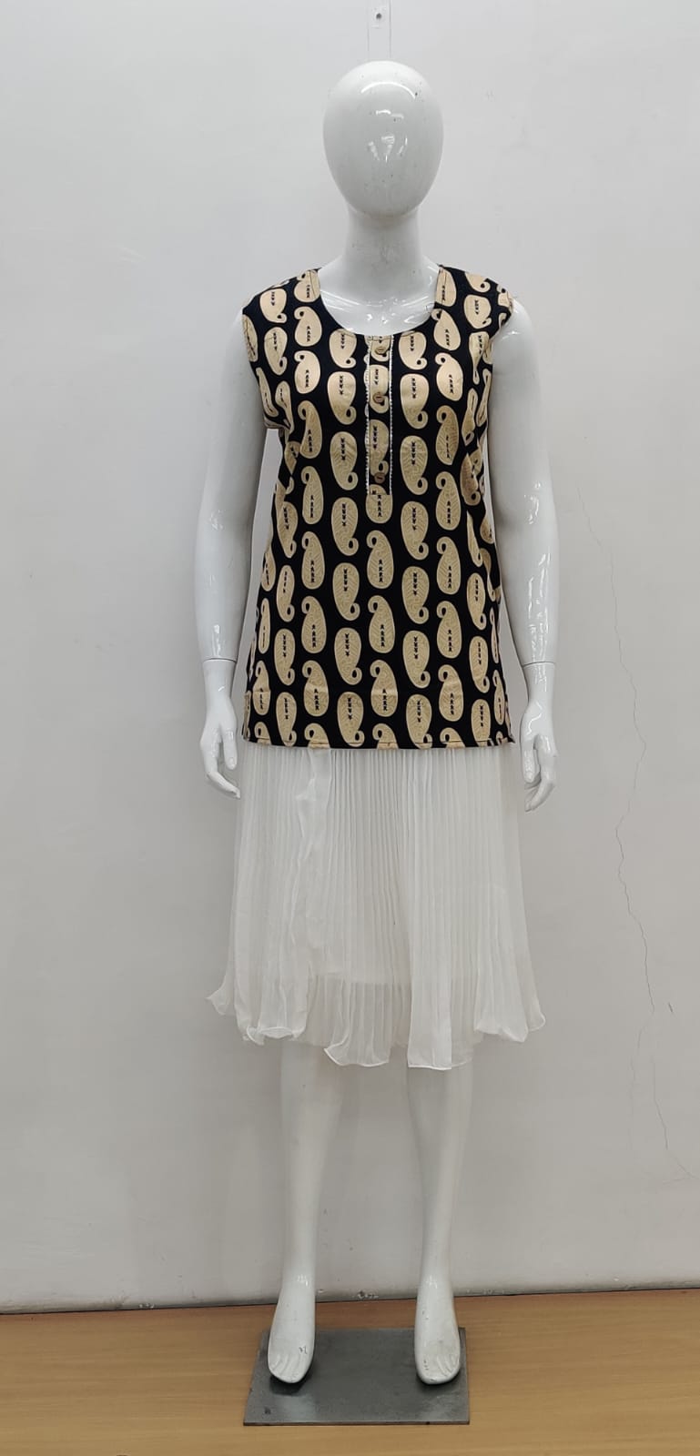 Sleeveless Short Summer Kurti Top