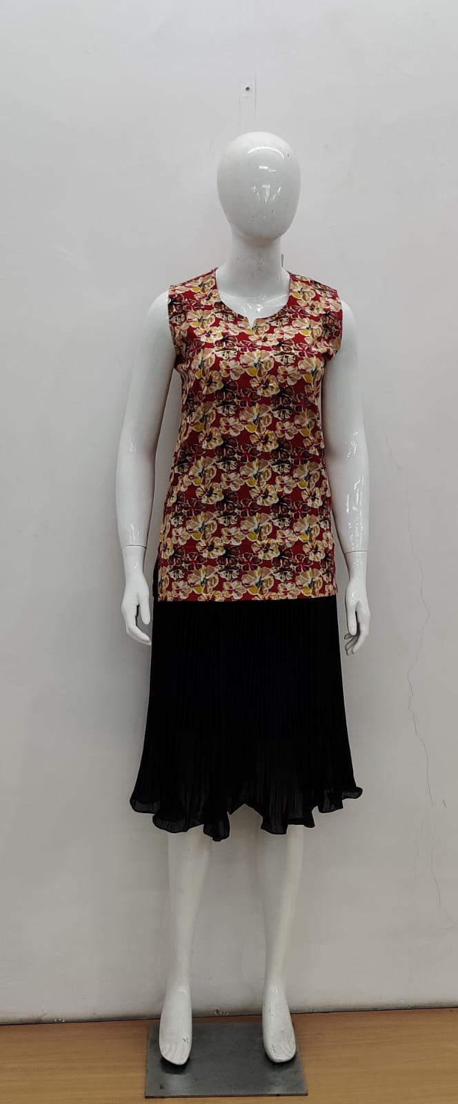 Sleeveless Short Summer Kurti Top